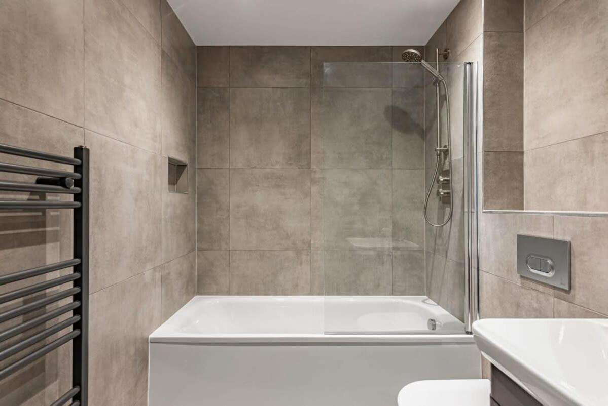 Stayzeni, Ouse Court York Fabulous 2 Bed Flat Exterior photo